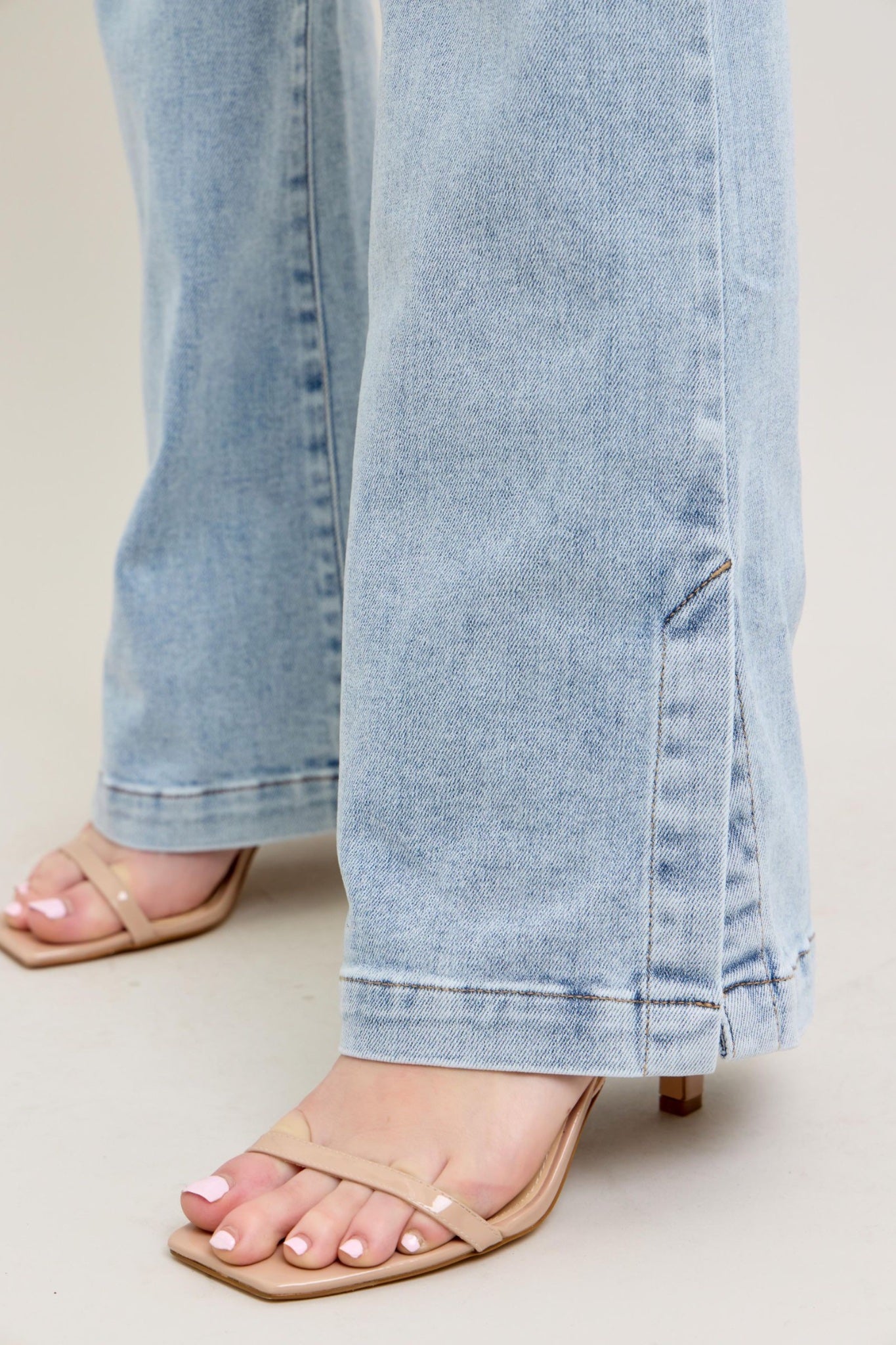 Adella Bootcut Jeans