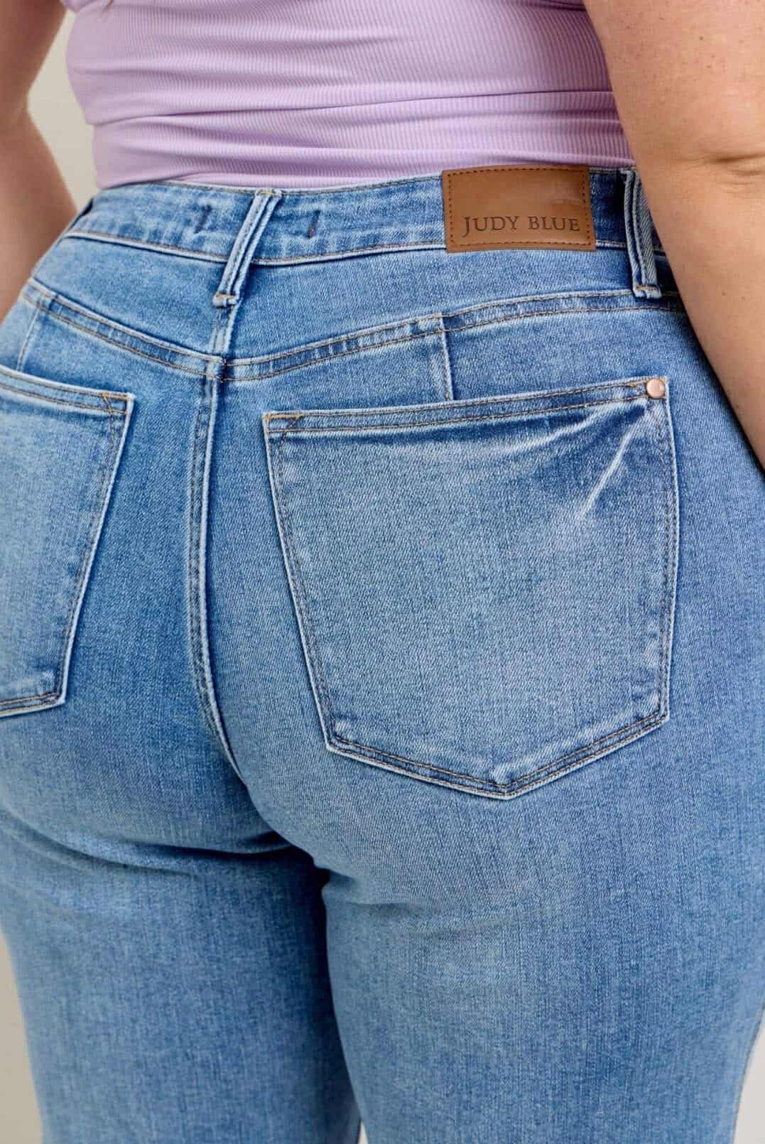 Stacy Straight Leg Jeans