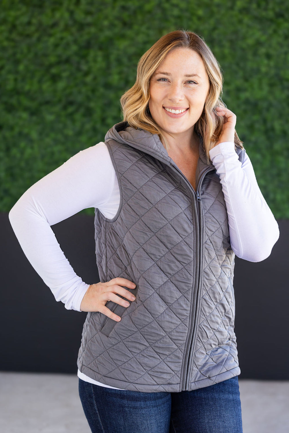Heather Hooded Vest - Grey *Online Exclusive*