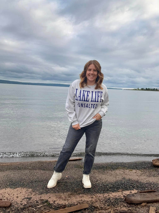 LAKE LIFE SWEATSHIRT