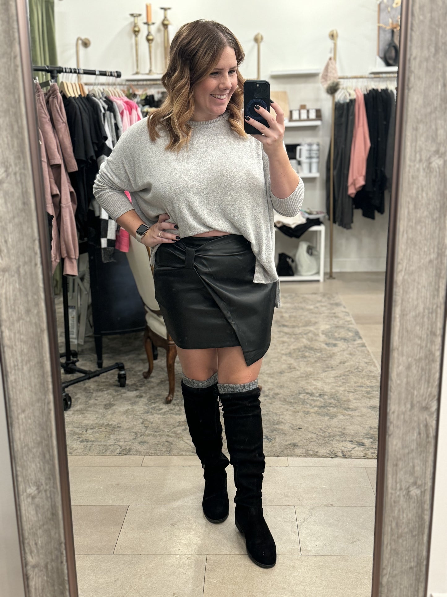 VEGAN LEATHER KNOT FRONT MINI SKIRT